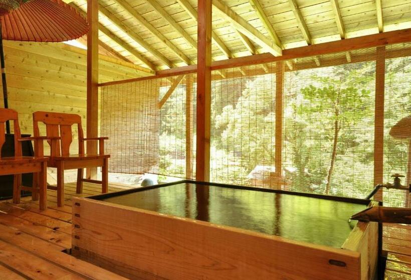 Quarto Dúplex, Ryuudo