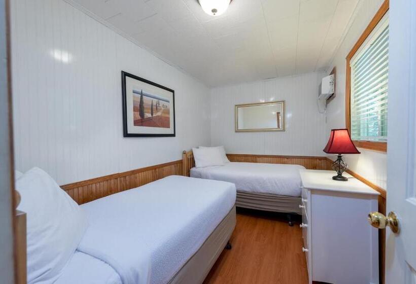 2 Bedroom Suite with Terrace, The Juliana Resort