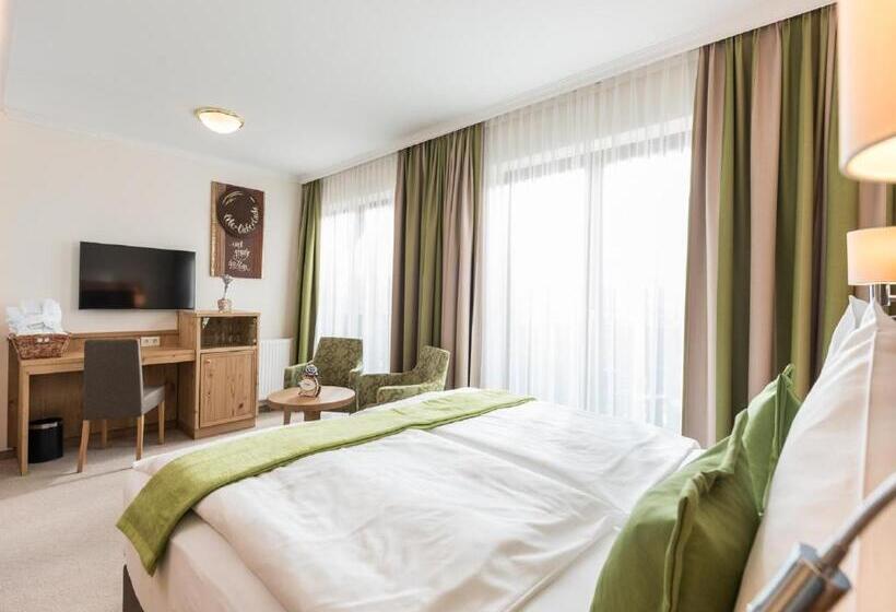 Номер Стандарт с Балконом, Vitalhotel Marienhof