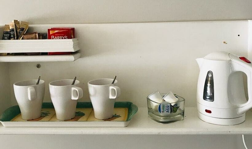 四人标准间, Westwinds