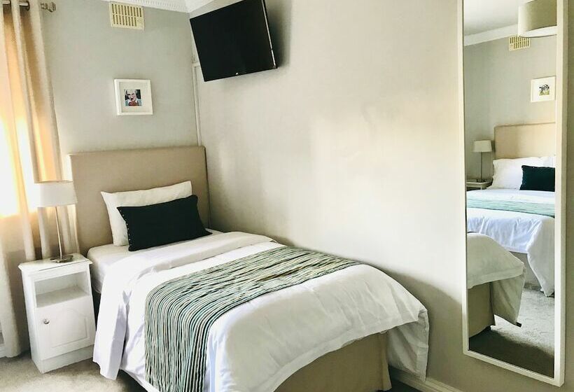 标准间, Westwinds