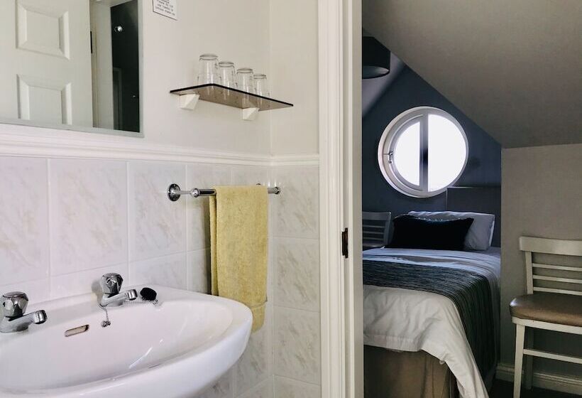 四人标准间, Westwinds