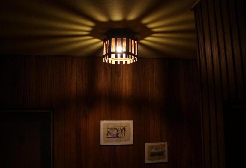 ویلای 1 خوابه, Art Home