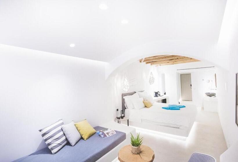 Люкс с Бассейном, Adel Private Suites