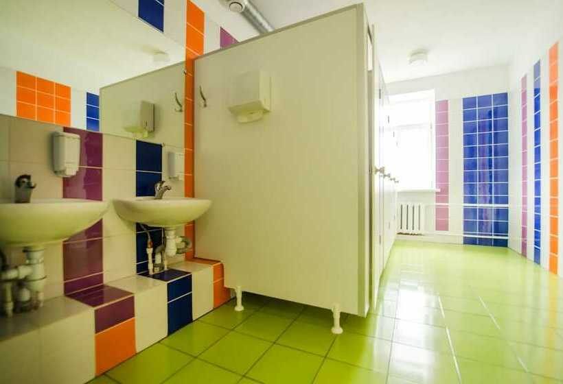 اتاق اکونومی یک تخته, Avatar