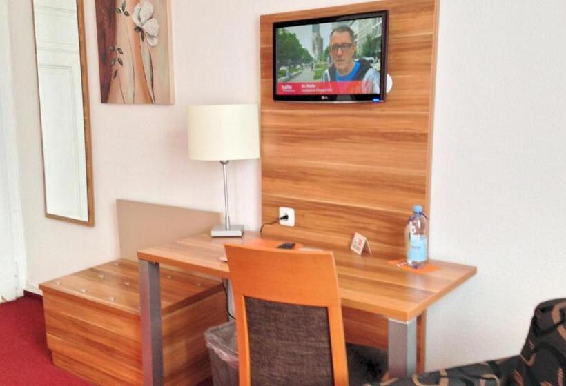 스탠다드 룸, Café Konditorei Köppel