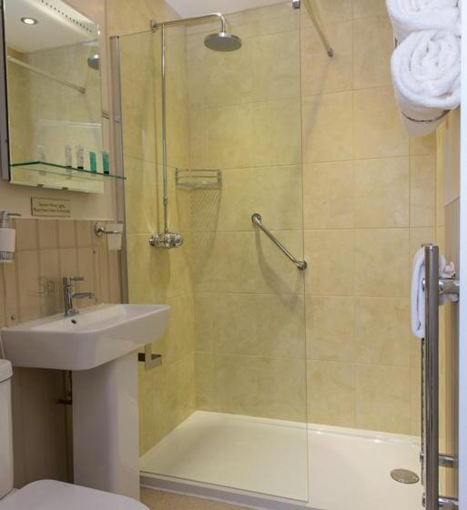 חדר פרמיום, Giltar