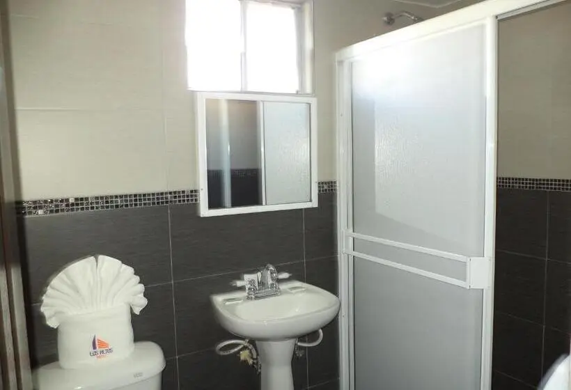 اتاق لوکس با تخت بزرگ, Los Altos