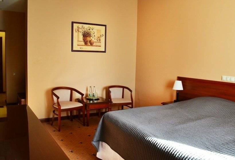 غرفة قياسية, Meridian