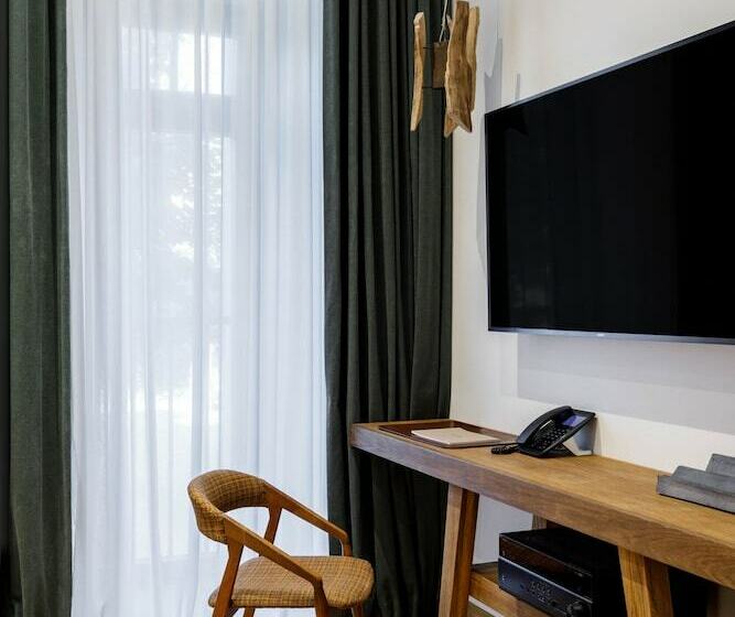 اتاق استاندارد, Moss Boutique