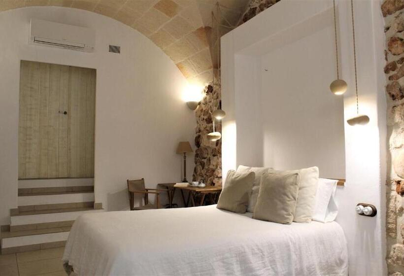 Номер Deluxe, Nou Sant Antoni