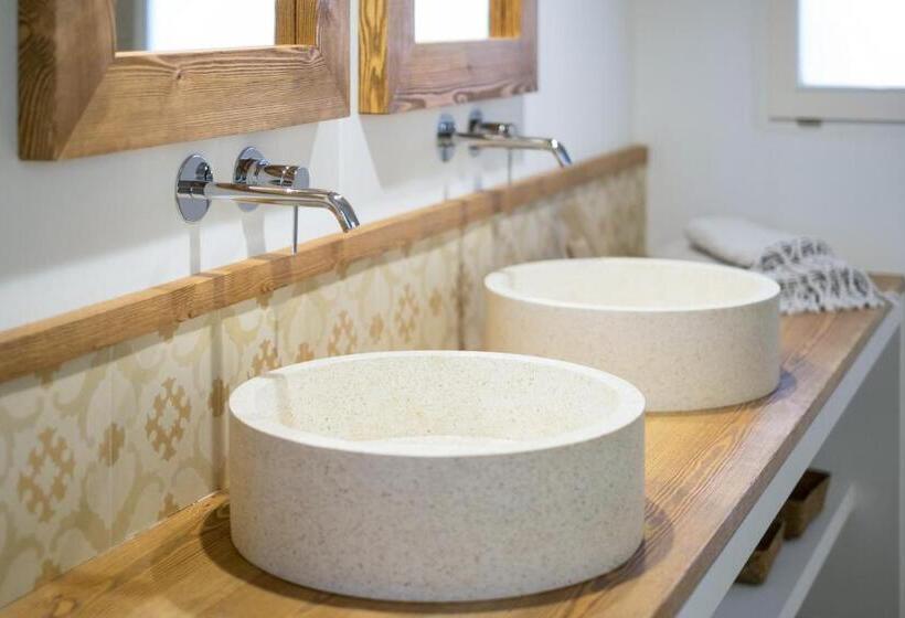 디럭스 룸, Nou Sant Antoni