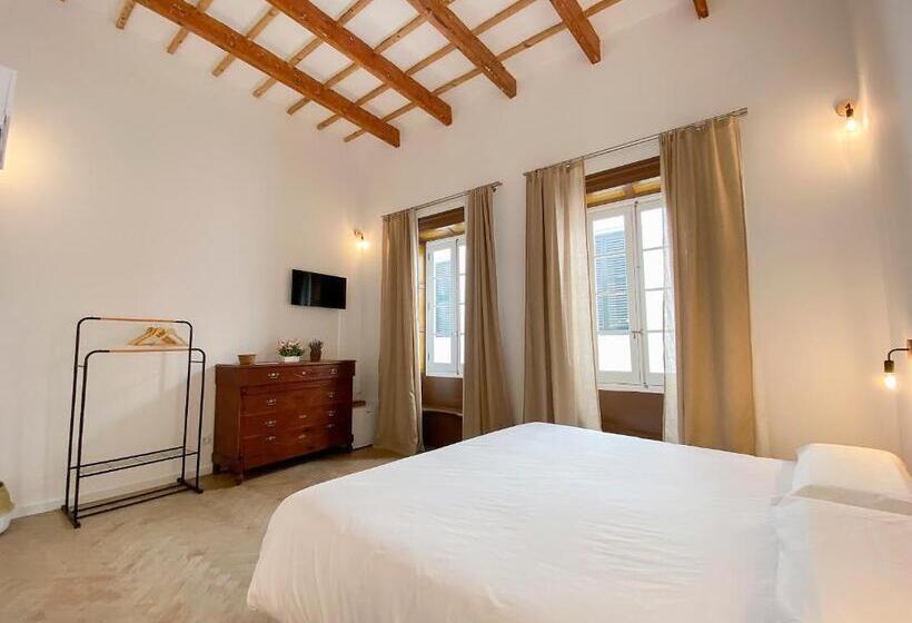 수피리어 룸, Nou Sant Antoni