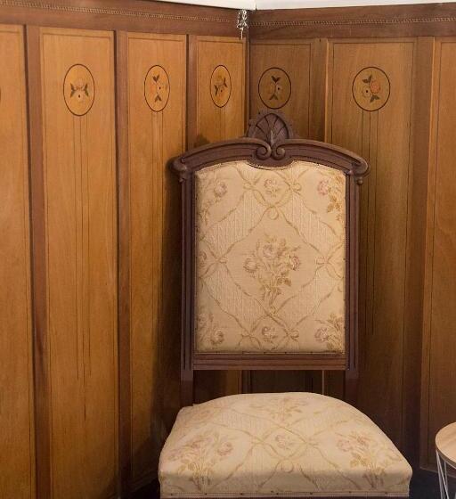 디럭스 룸, Nou Sant Antoni