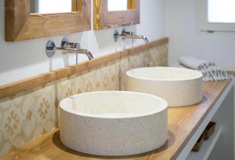 디럭스 룸, Nou Sant Antoni