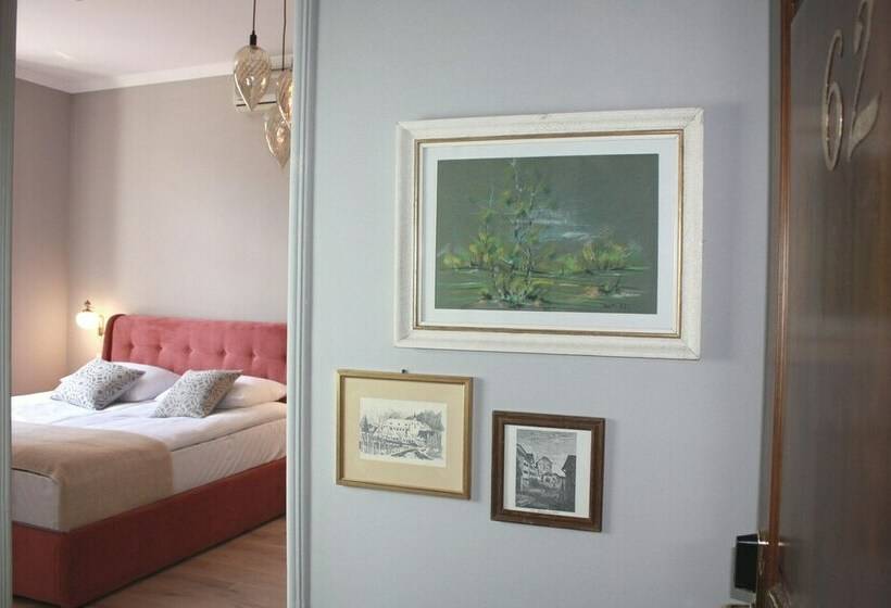 اتاق استاندارد, Ovo Malo Duše