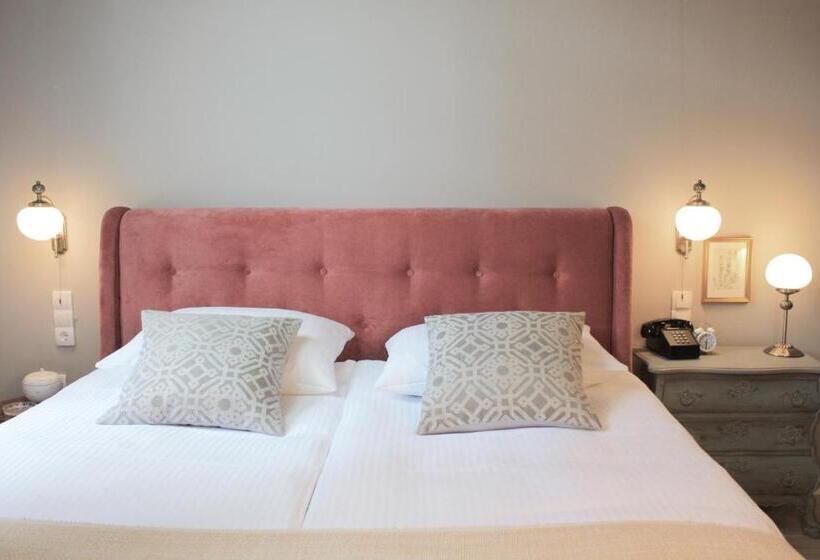 اتاق استاندارد, Ovo Malo Duše