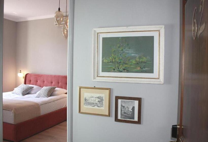 اتاق راحتی, Ovo Malo Duše