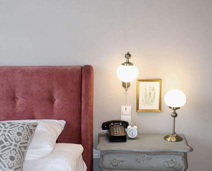 اتاق استاندارد, Ovo Malo Duše