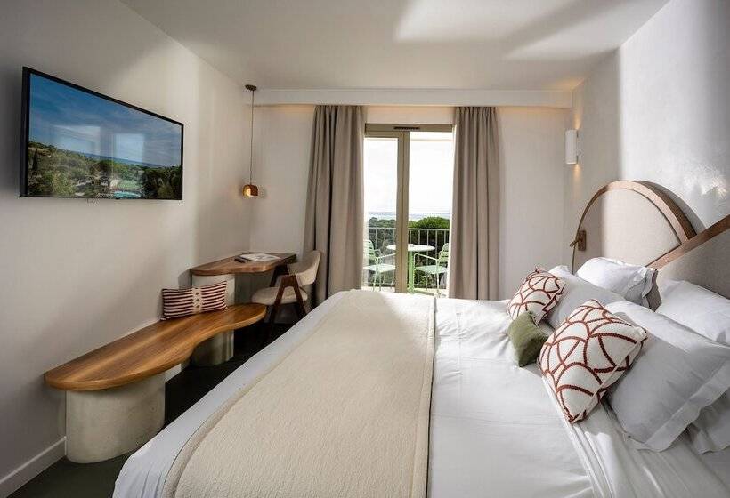 Номер Superior Вид на Море, Hôtel Du Parc Cavalaire Sur Mer
