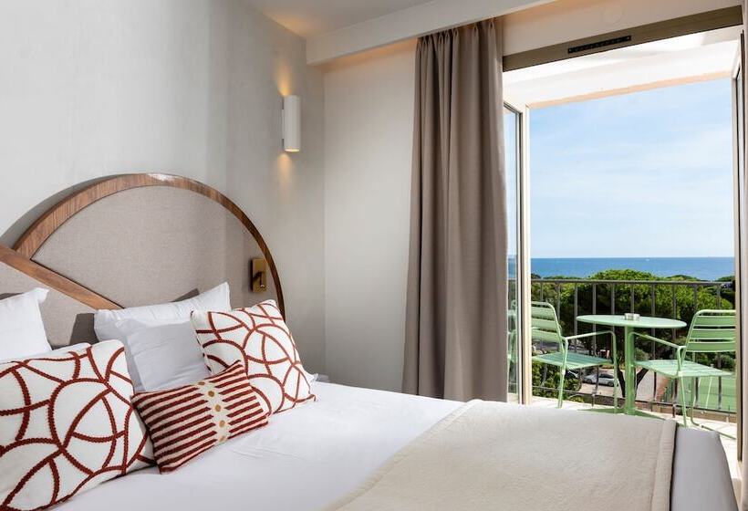 Номер Superior Вид на Море, Hôtel Du Parc Cavalaire Sur Mer