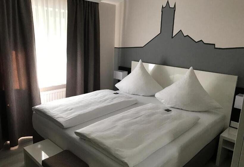 اتاق استاندارد با تخت بزرگ, Traumblick