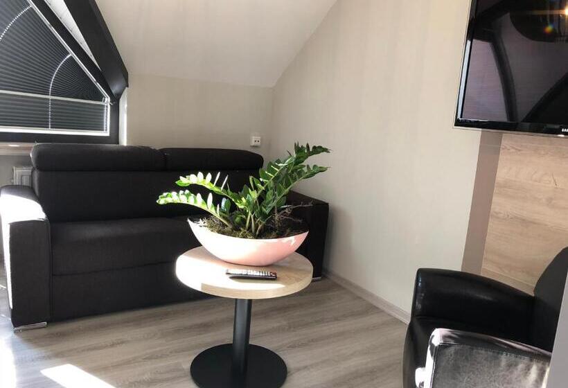 Junior suite with river view, Traumblick