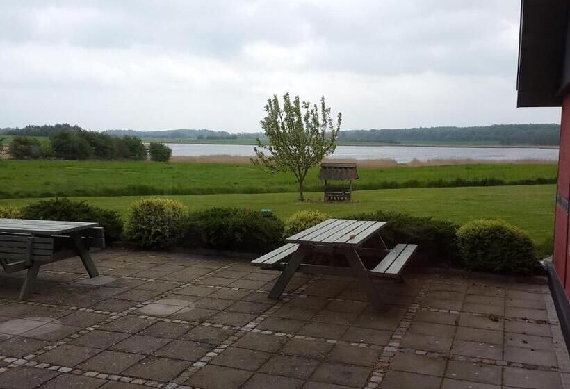 Номер Стандарт Боковой Вид на Море, Jungshoved Kro B&b