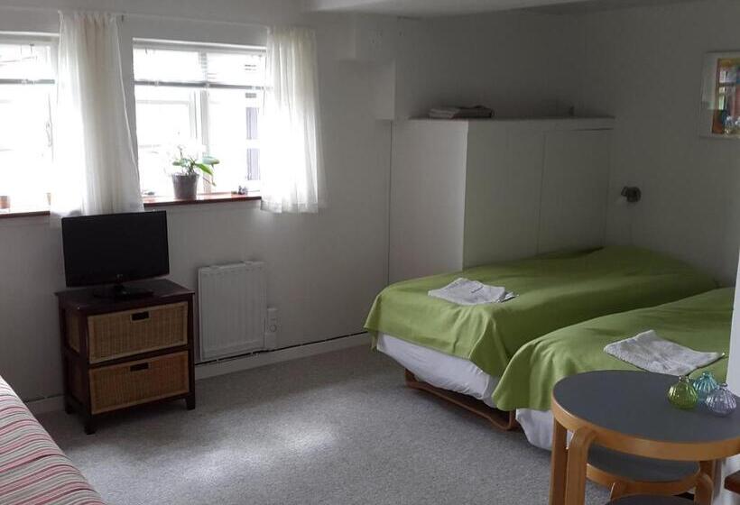 Номер Стандарт Вид на Море, Jungshoved Kro B&b