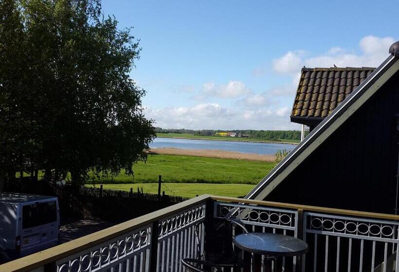 Апартаменты 1 Спальня Вид на Море, Jungshoved Kro B&b