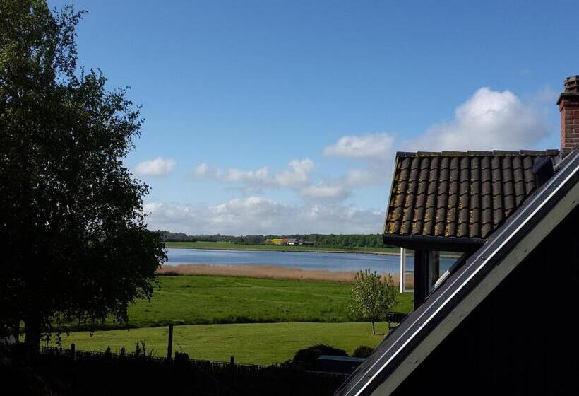 Номер Стандарт Боковой Вид на Море, Jungshoved Kro B&b