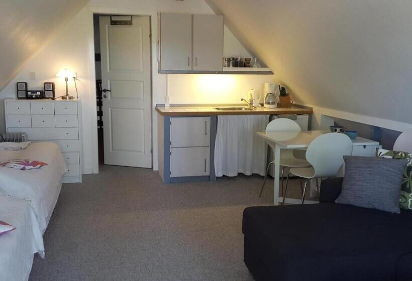 Четырехместный Номер Стандарт, Jungshoved Kro B&b