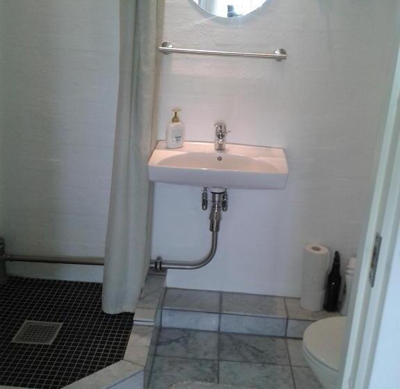 Номер Стандарт Вид на Море, Jungshoved Kro B&b