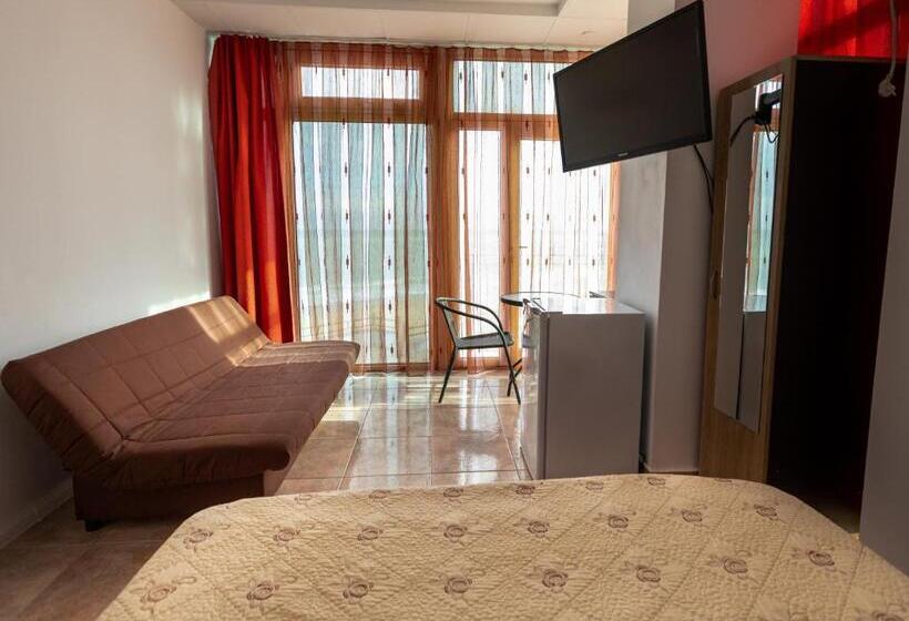 غرفة قياسية مطلّة علي البحر مزوَّدة بشُرفة, La Perla Bianca Residence