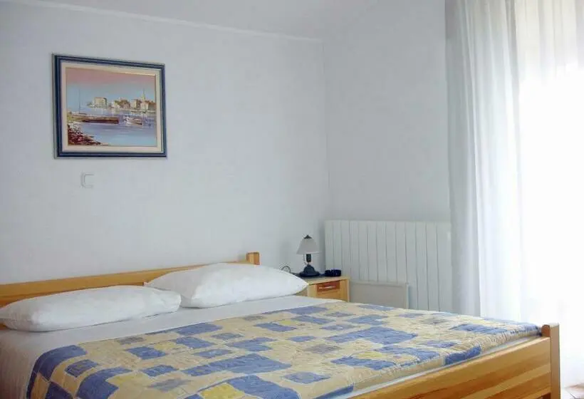 اتاق استاندارد با بالکن, Bed And Breakfast Ritoša
