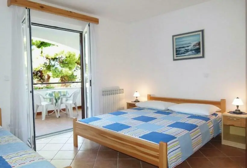 اتاق استاندارد با بالکن, Bed And Breakfast Ritoša