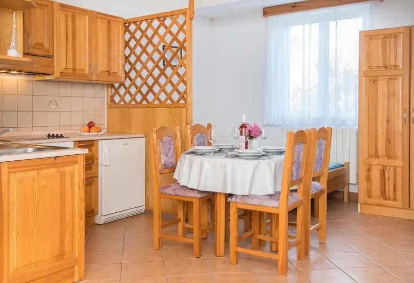 آپارتمان 1 خوابه با بالکن, Bed And Breakfast Ritoša