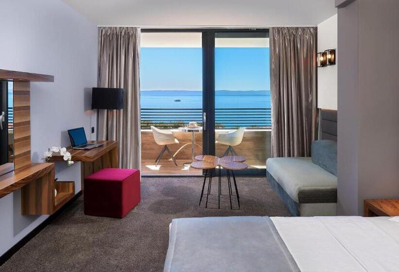 اتاق لوکس با بالکن و چشمانداز دریا, Boutique Hotel Ani   Adults Only