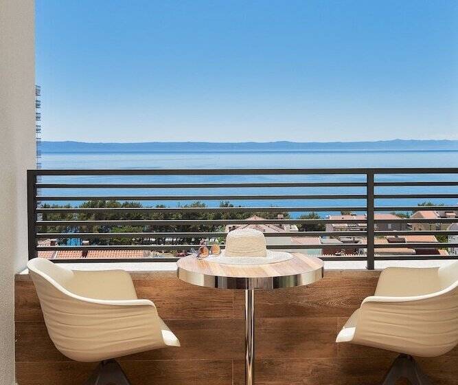 اتاق لوکس با بالکن و چشمانداز دریا, Boutique Hotel Ani   Adults Only