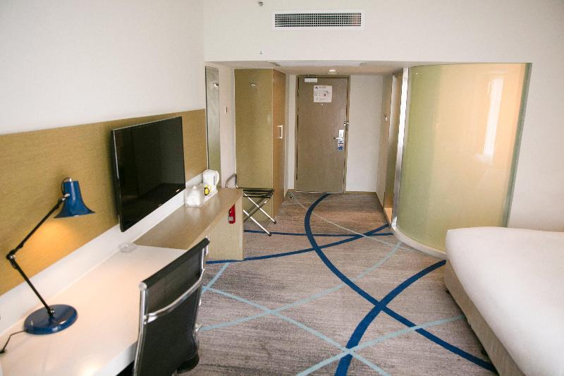 Стандартный Номер Кровать Кинг, Holiday Inn Express Chengde Downtown, An Ihg