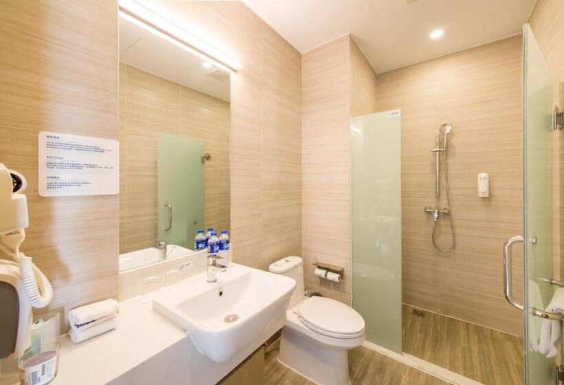 带大床的高级房间, Holiday Inn Express Chengde Downtown, An Ihg