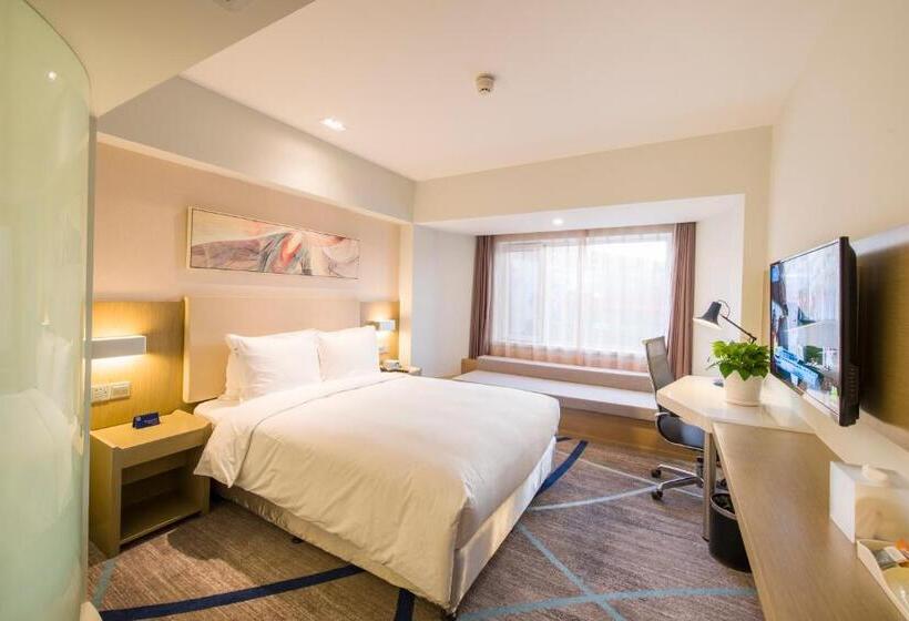 带大床的标准间, Holiday Inn Express Chengde Downtown, An Ihg