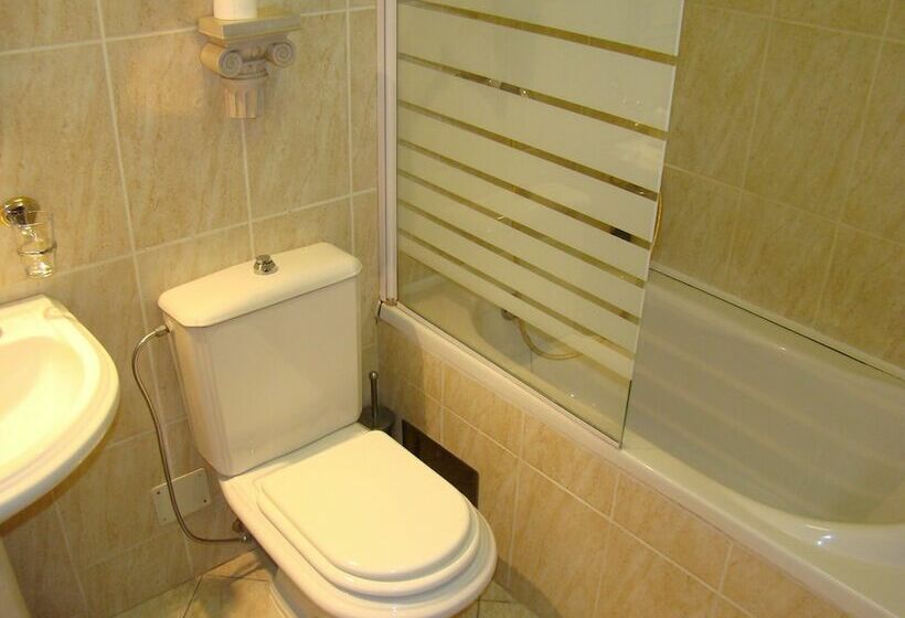 חדר סטנדרט עם מרפסת, Vila Ariston