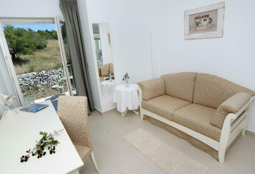 Номер Комфорт Вид на Море, Villa Stefanija Small Boutique Hotel&restaurant