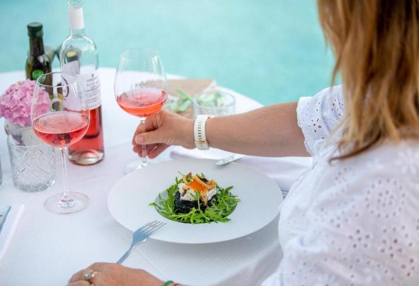 Comfort suite with sea view, Villa Stefanija Small Boutique Hotel&restaurant