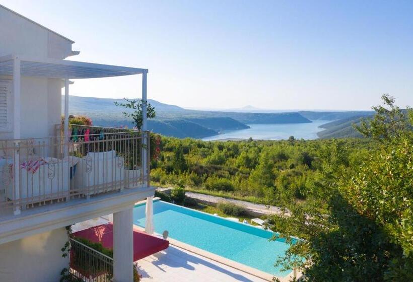 Comfort suite with sea view, Villa Stefanija Small Boutique Hotel&restaurant