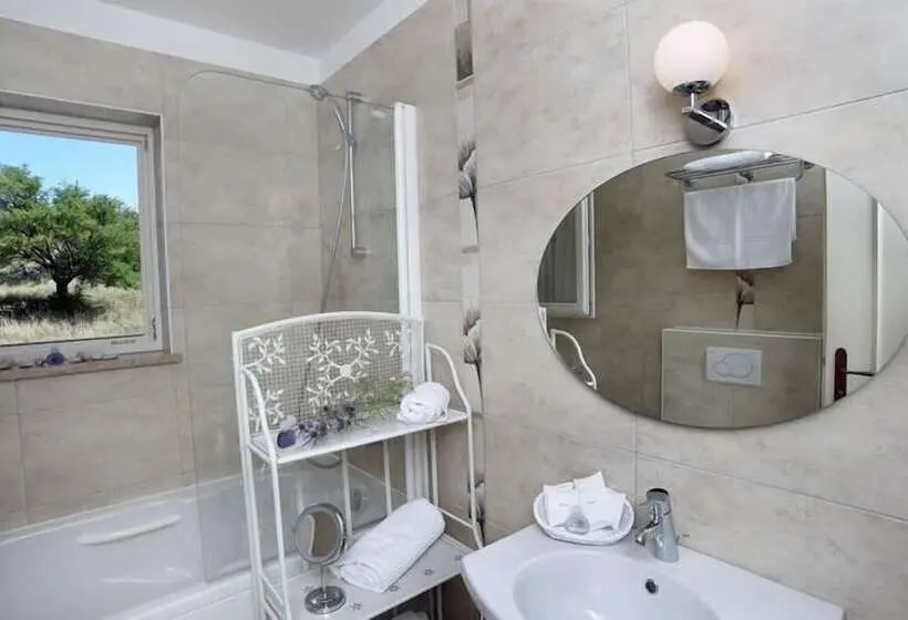 Comfort-huone Merinäkymä, Villa Stefanija Small Boutique Hotel&restaurant