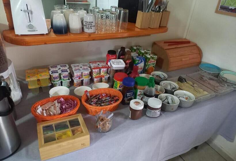 غرفة قياسية حمام مشترك, Hostal Campo Base