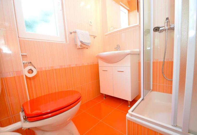 带1个卧室的带海景的公寓, Apartments Europa