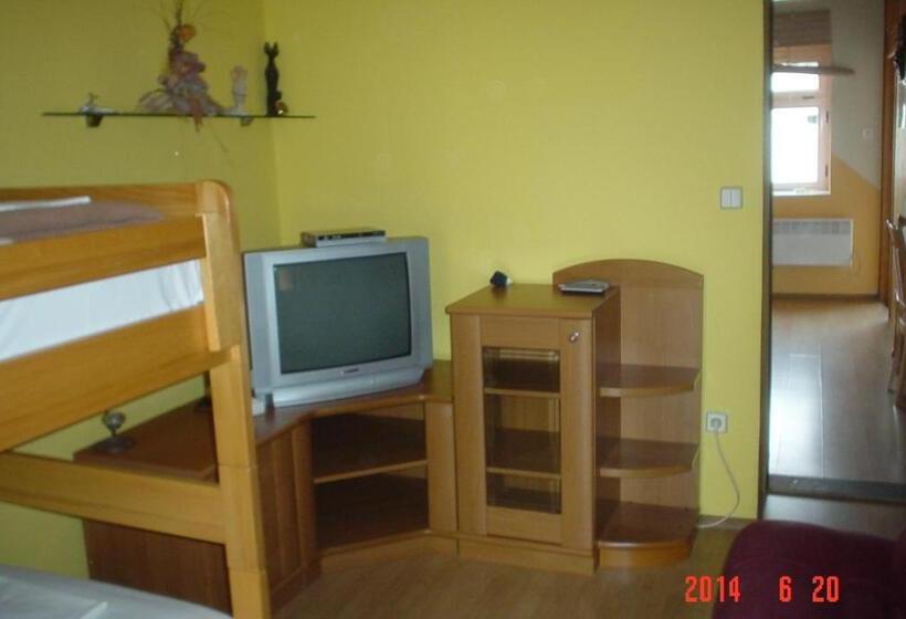 带1个卧室的公寓, Apartments Europa